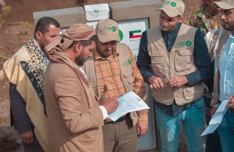 العون المباشر تبدأ بناء وحدة صحية بمديرية وصاب العالي في محافظة ذمار اليمنية