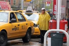 هل يجبر التضخم أمريكا على استعمال الاحتياطي النفطي؟