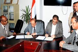 توقيع اتفاقية تعاون بين وزارتي الاتصالات والأشغال