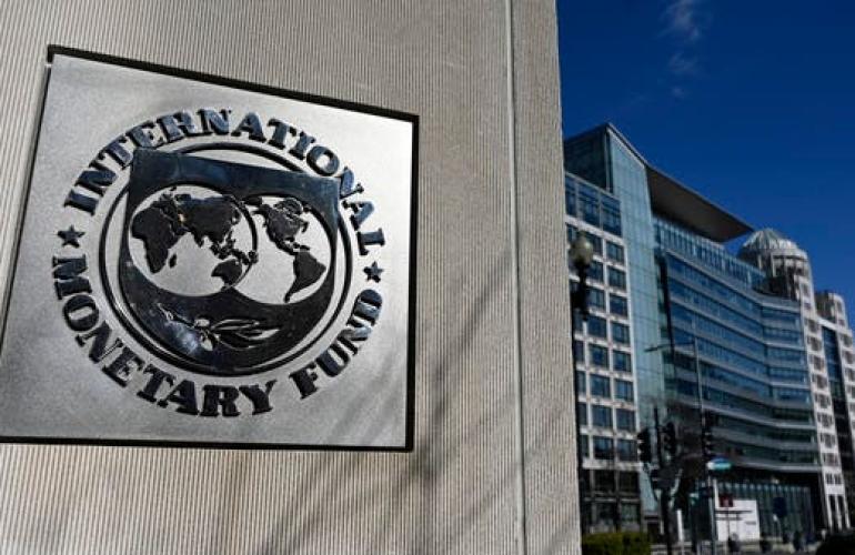 صندوق النقد الدولي متشائم من التوقعات الاقتصادية العالمية “ ويصفها بأنها أكثر كآبة” مما كان متوقعاً