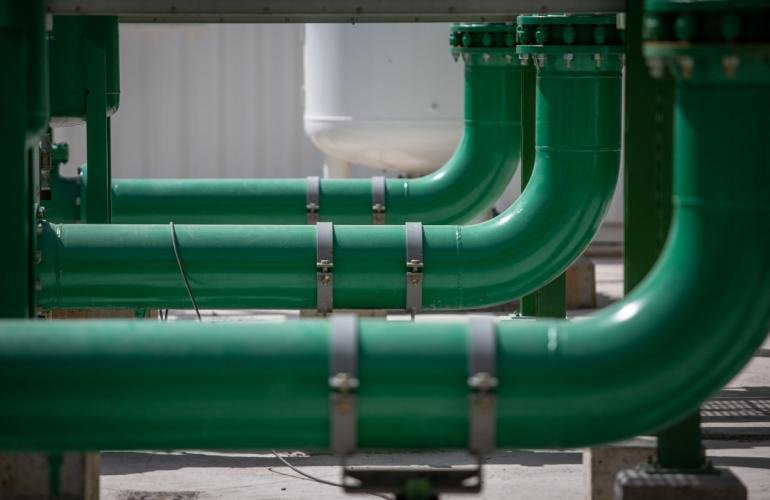 شركات طاقة عالمية تبدي اهتماما كبيرا لمشروعَي هيدروجين أخضر في عمان