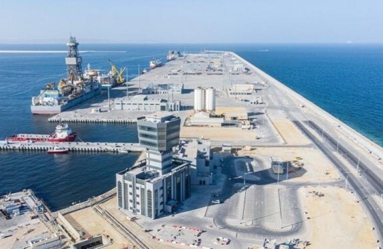 سفارات عمان في 7 قارات تروج للمنطقة الاقتصادية الخاصة بالدقم