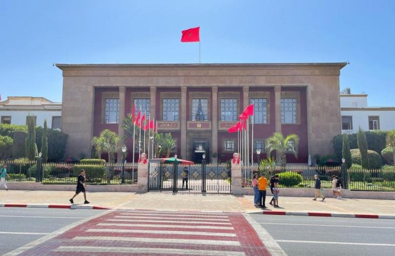 التزام المغرب بمعايير مكافحة غسل الأموال يخرجها من "اللائحة الرمادية"