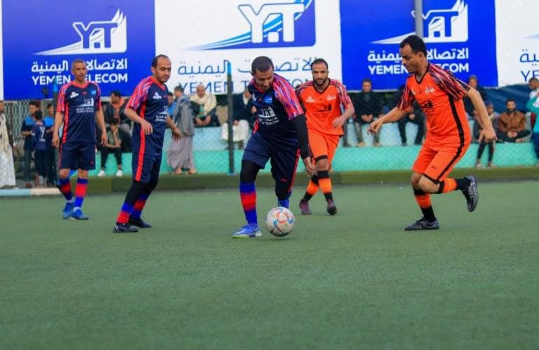 مع نهاية الجولة الثالثة لدوري الشركات.. الاتصالات اليمنية1 ويمن موبايل يقتربان من بلوغ الدور الثاني