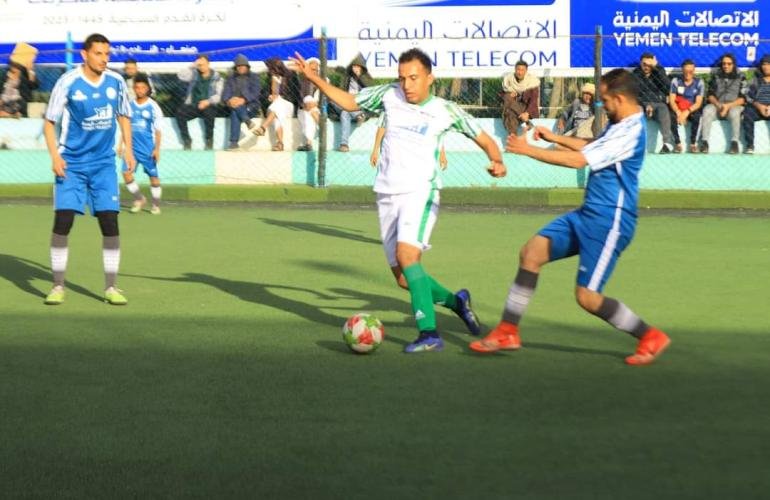 الطيران والاتصالات يلتحقان بركب المتأهلين لقبل نهائي بطولة الشركات