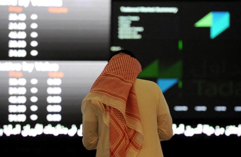 قطاع المصارف يقود المؤشر السعودي إلى خسارة الجلسة الخامسة