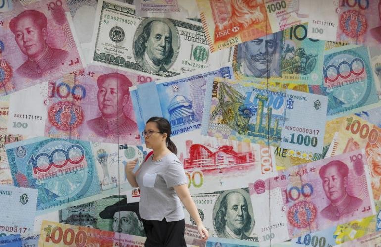 الأصول الناشئة معرضة للخطر وسط صراع الحكومات مع البنوك المركزية