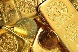 بعد حبس عدد من المسؤولين... السلطات الليبية تحسم الجدل حول تهريب 26 طنا من الذهب