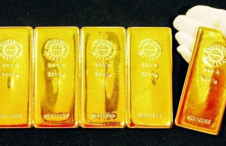  الذهب يرتفع 0.3%.. والأونصة فوق 2335 دولاراً 
