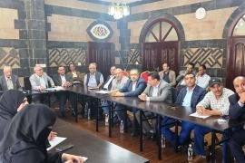 لقاء موسع لمناقشة تشكيل فريق العمل واللجان المشتركة لتنفيذ المبادرة الوطنية لدعم المنتج اليمني
