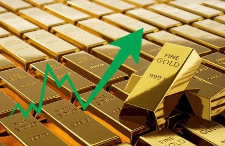 الذهب فوق 2700 دولار مع تصاعد حرب غزة وغموض الانتخابات الأميركية