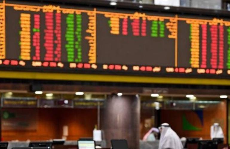 انخفاض أسعار النفط هل يجبر البنوك الخليجية على الاندماجات.. وكالة فيتش تجيب!!