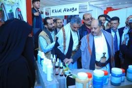 نائب وزير الاقتصاد يفتتح المعرض السنوي للمرأة "بروج حواء 2025" بصنعاء