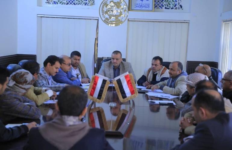 القائم بأعمال وزير الاقتصاد يلتقي ملاك وممثلي معامل الدباغة ومصانع الجلديات