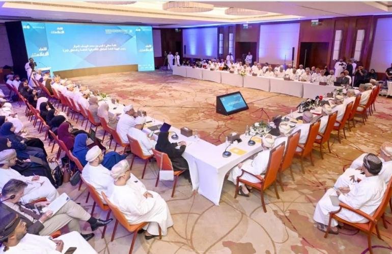 سلطنة عُمان تستثمر 58 مليار دولار بالمناطق الاقتصاديّة والحرّة