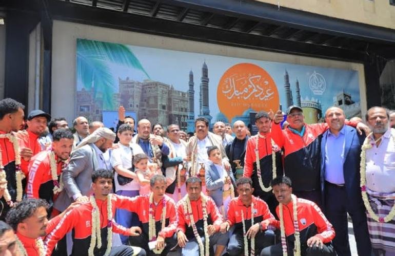 بلمسة وفاء وطنية.. القطاع الخاص بصنعاء يحتفي بنادي فحمان أبين