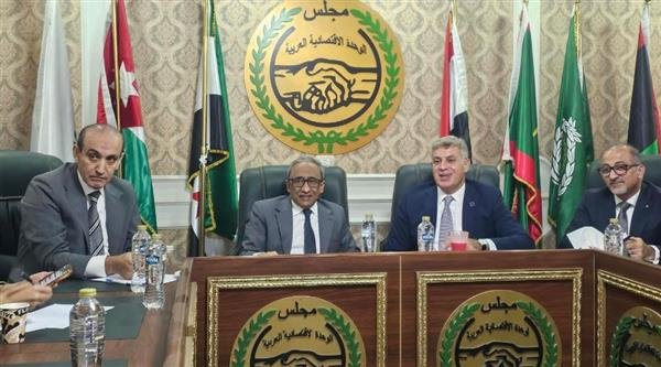أمين عام مجلس الوحدة الاقتصادية العربية: دعم الاقتصاد الفلسطيني والحفاظ على وحدة نظامه المصرفي مسؤولية عربية مشتركة