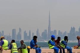 تحويلات العاملين في الخليج الأولى عالمياً بـ 161 مليار دولار