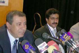 نائب رئيس الوزراء اليمني يفتتح أعمال المؤتمر
